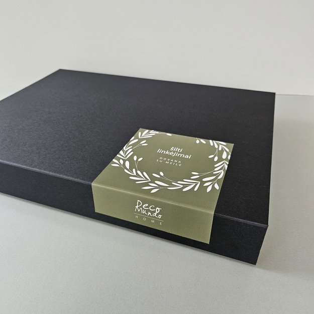 Verslo dovana „Medinis 2026 m. kalendorius – stovelis užrašams“ 2