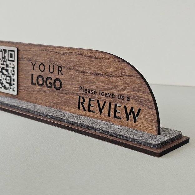 Medinis stalo stovelis su QR kodu. Nr. 11 7