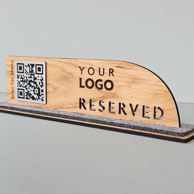 Medinis stalo stovelis su QR kodu. Nr. 11 3