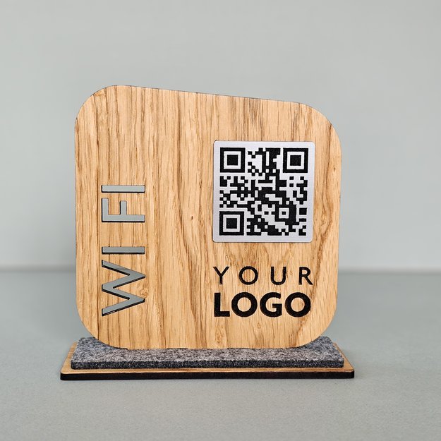 Medinis stalo stovelis su QR kodu. Nr. 10 7