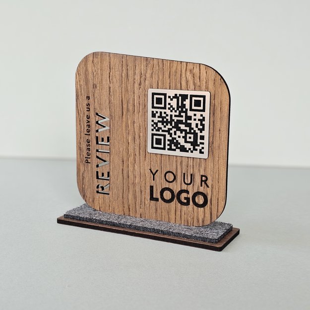 Medinis stalo stovelis su QR kodu. Nr. 10 10
