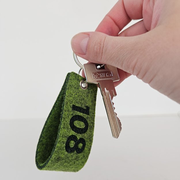 Raktų pakabukas viešbučiams iš veltinio. Nr. 4 2