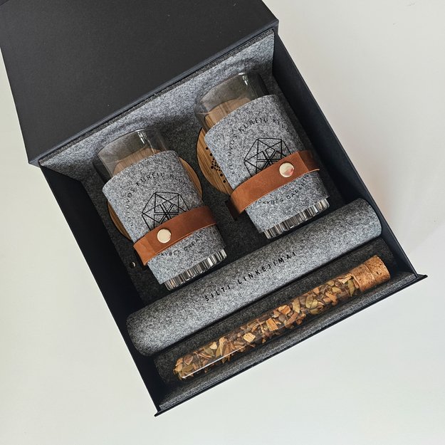 Dovanų rinkinys "Karštam vynui" 8