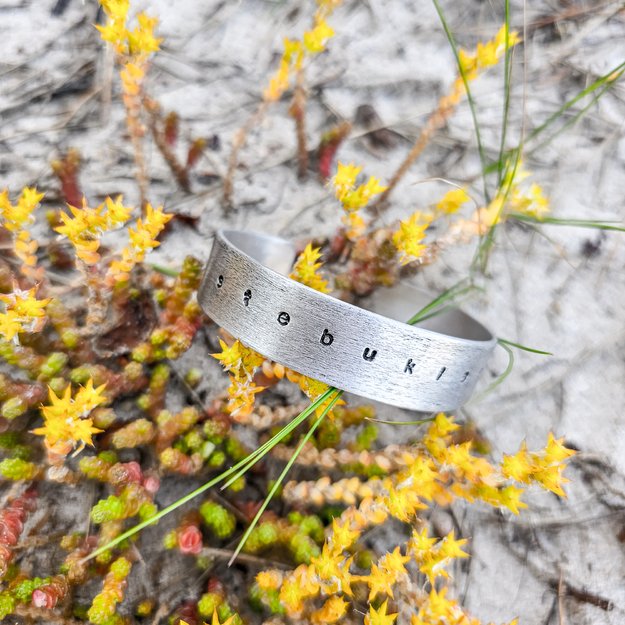 Metalinė apyrankė "stebuklas"