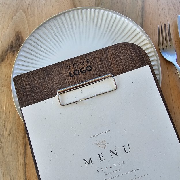 Medinis meniu laikiklis su metaliniu spaustuku, A5 ir A4 formato. Nr. 11 4