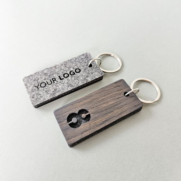 Raktų pakabukas viešbučiams iš medžio ir veltinio. Nr. 1 6