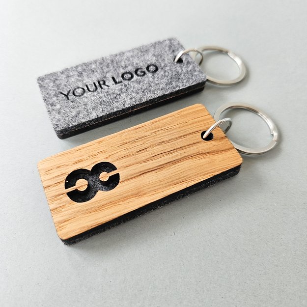 Raktų pakabukas viešbučiams iš medžio ir veltinio. Nr. 1 4