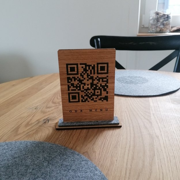 Medinis meniu su QR kodu. Nr. 4