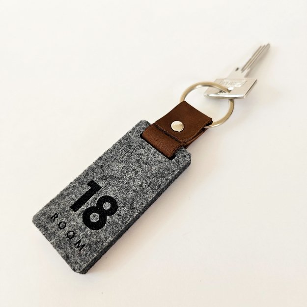 Raktų pakabukas viešbučiams iš veltinio. Nr. 1 3