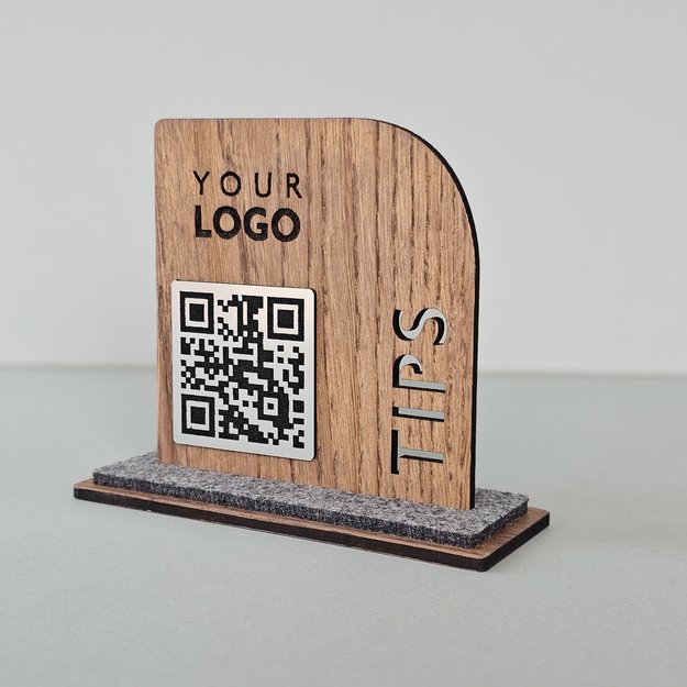 Medinis stalo stovelis su QR kodu. Nr. 12 4