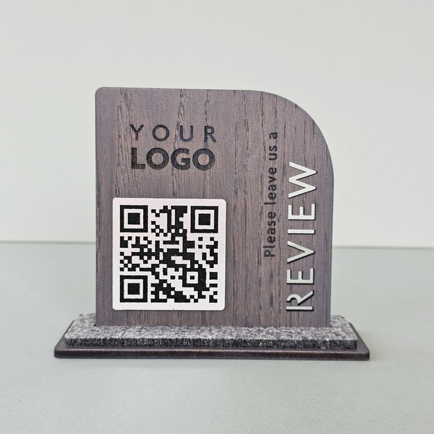 Medinis stalo stovelis su QR kodu. Nr. 12 5