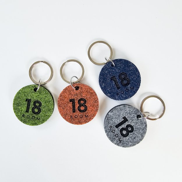 Raktų pakabukas viešbučiams iš veltinio. Nr. 2 12