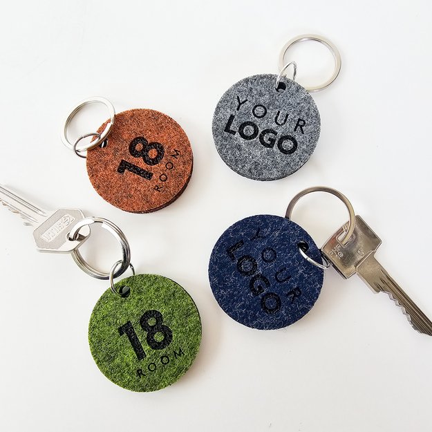 Raktų pakabukas viešbučiams iš veltinio. Nr. 2 2