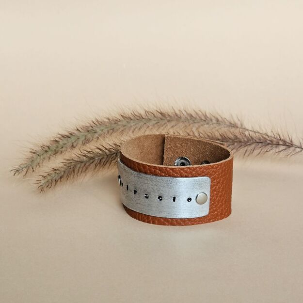 Brown leather bracelet "miracle", for 16-17.5 cm wrist