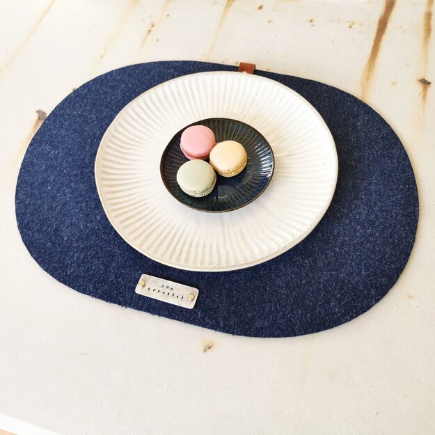 Oval shape Table placemats "Bon appetit!". Set of 2