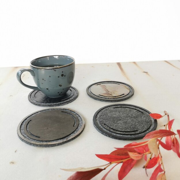 Padėkliukai iš akmens „Kavos pupelės“ arbatos/kavos puodeliams. 4 vnt.