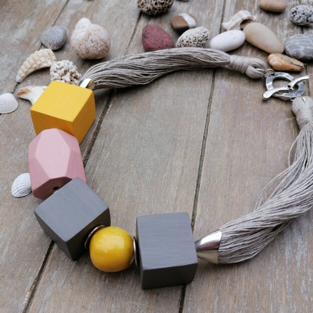In the Sunlight - Linen Chunky Beads Necklace